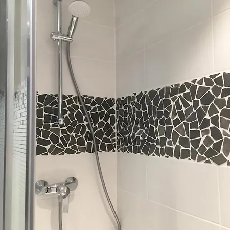 Dome De Polset - 2 Adultes Et 2 Enfants - Wifi Appartement *